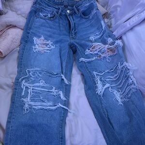 american eagle patched jeans